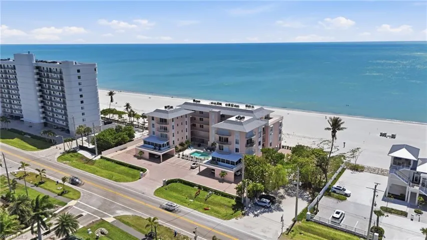 26236 Hickory Blvd 18, Bonita Springs, Florida 34134