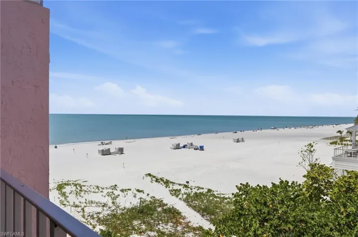 26236 Hickory Blvd 18, Bonita Springs, Florida 34134