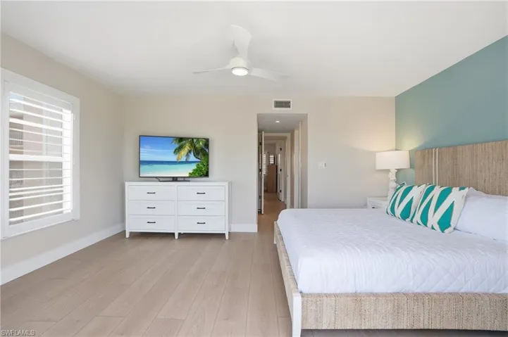 26236 Hickory Blvd 18, Bonita Springs, Florida 34134