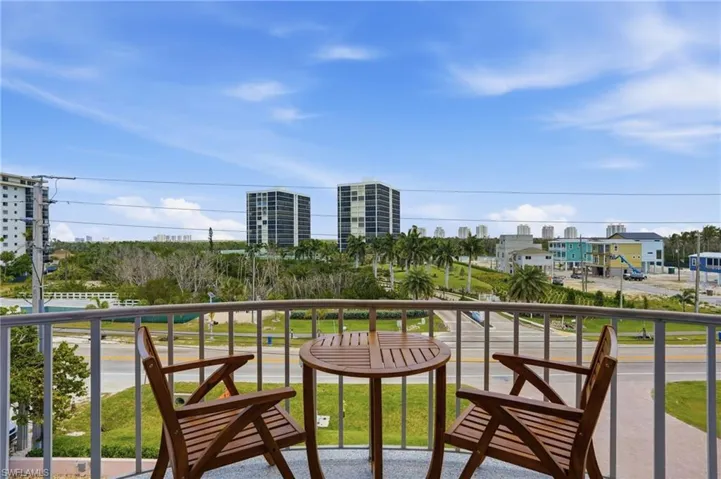 26236 Hickory Blvd 18, Bonita Springs, Florida 34134