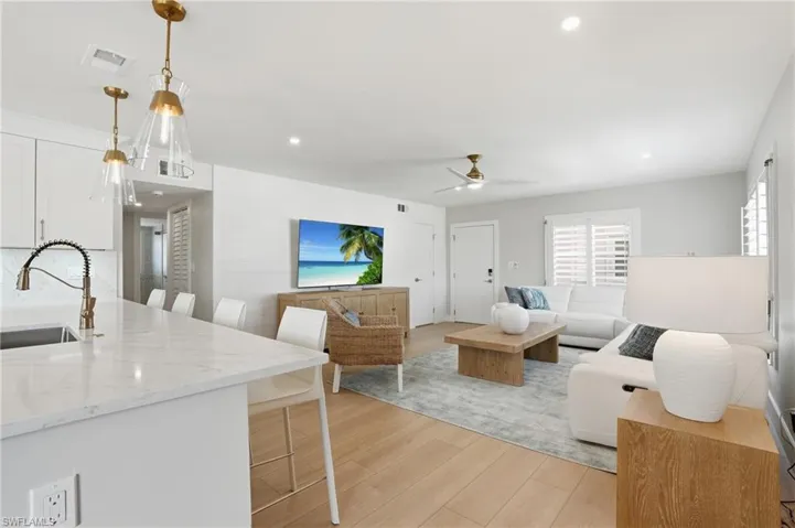 26236 Hickory Blvd 18, Bonita Springs, Florida 34134