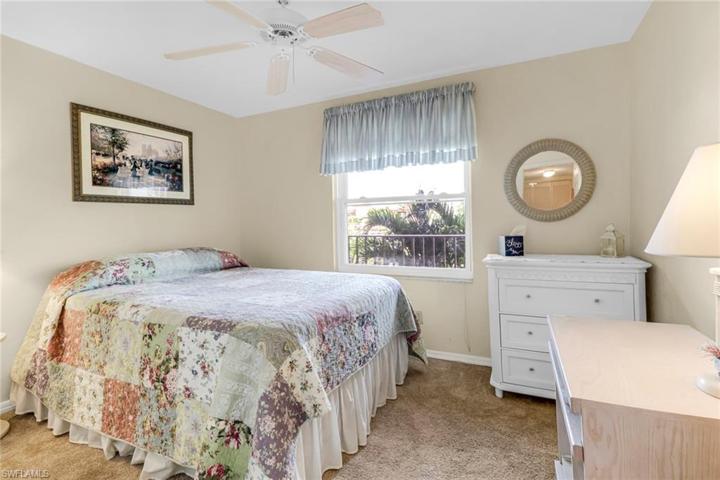 Guest room.