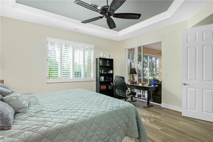 Tray ceiling