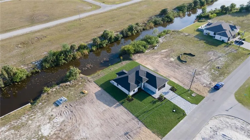 1206 SW 4th  LN, Cape Coral, FL 33991