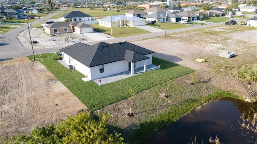 1206 SW 4th  LN, Cape Coral, FL 33991