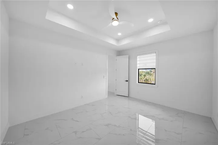 1206 SW 4th  LN, Cape Coral, FL 33991