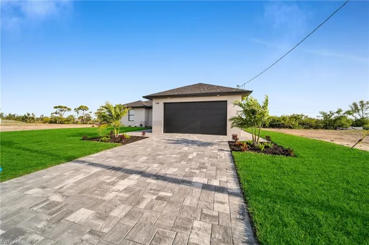 1206 SW 4th  LN, Cape Coral, FL 33991