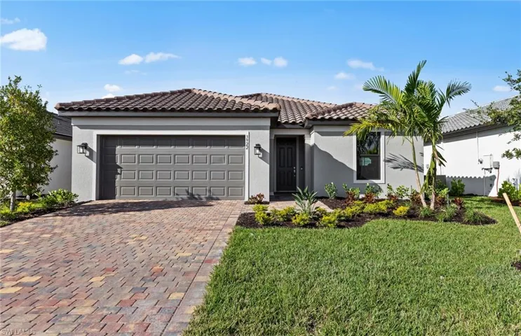Photos are of similar Mystique home. Homes may vary.