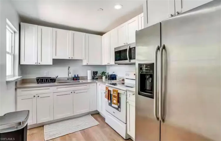 3067 Royal Palm Ave, Fort Myers, Florida 33901
