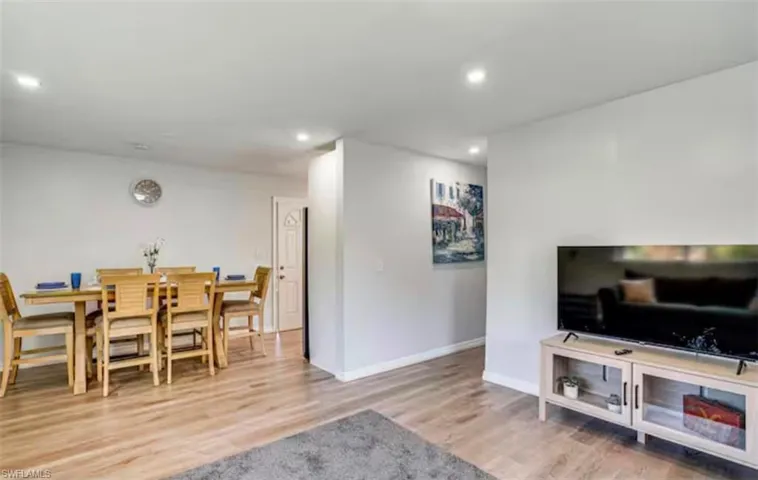 3067 Royal Palm Ave, Fort Myers, Florida 33901