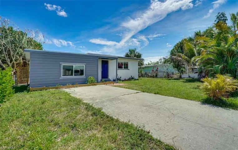 3067 Royal Palm Ave, Fort Myers, Florida 33901
