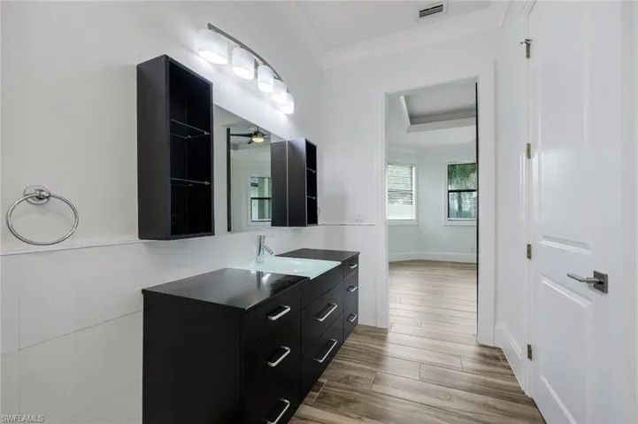 4860 12th St Ne, Naples, Florida 34120