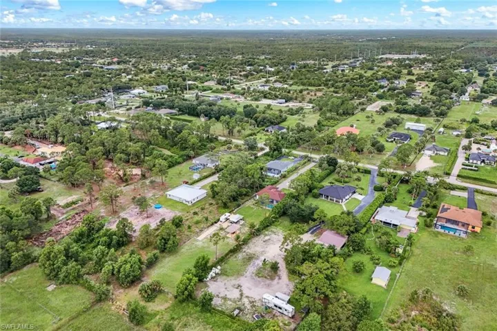 4860 12th St Ne, Naples, Florida 34120