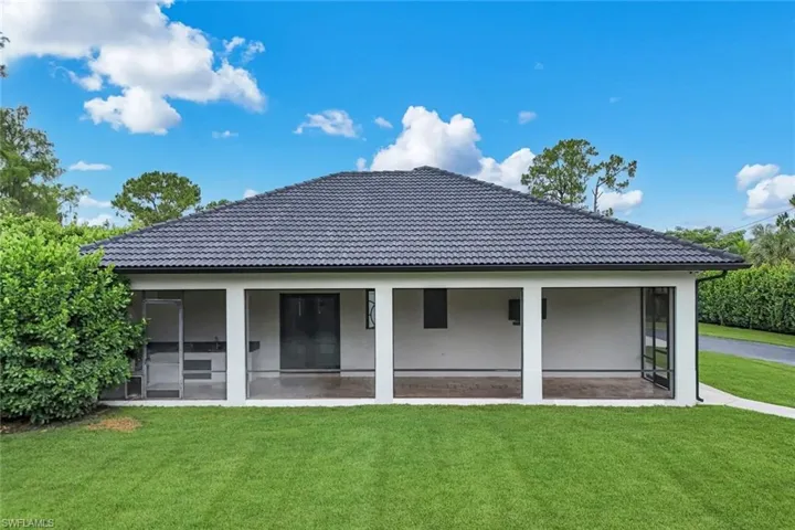 4860 12th St Ne, Naples, Florida 34120