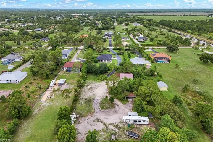 4860 12th St Ne, Naples, Florida 34120
