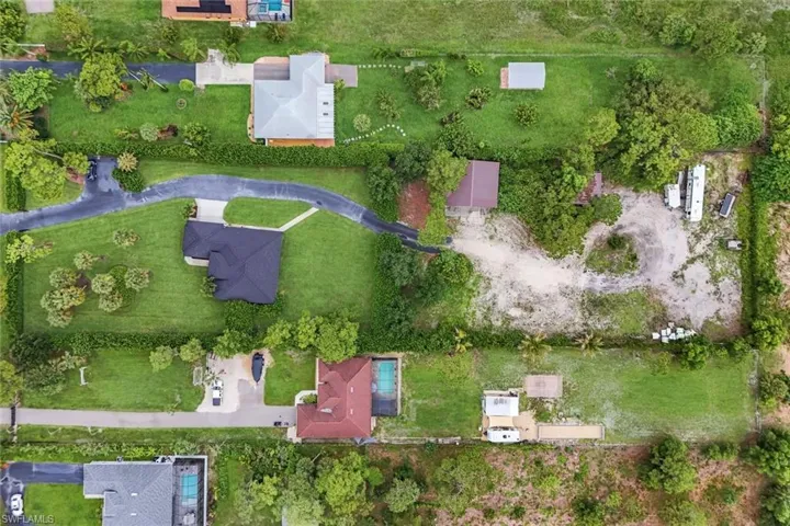 4860 12th St Ne, Naples, Florida 34120