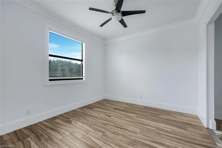 4860 12th St Ne, Naples, Florida 34120