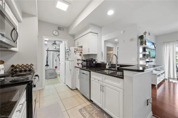 4710  Saint Croix  LN, Naples, FL 34109