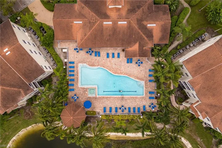 4710  Saint Croix  LN, Naples, FL 34109