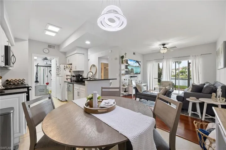 4710  Saint Croix  LN, Naples, FL 34109