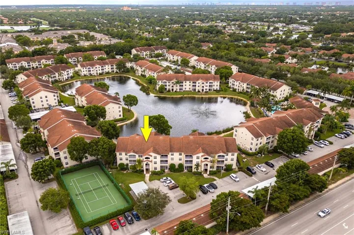 4710  Saint Croix  LN, Naples, FL 34109