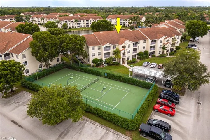 4710  Saint Croix  LN, Naples, FL 34109
