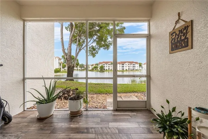 4710  Saint Croix  LN, Naples, FL 34109