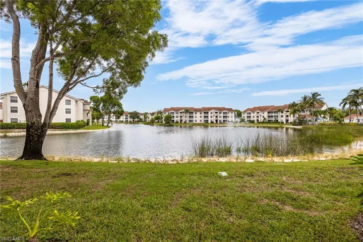4710  Saint Croix  LN, Naples, FL 34109