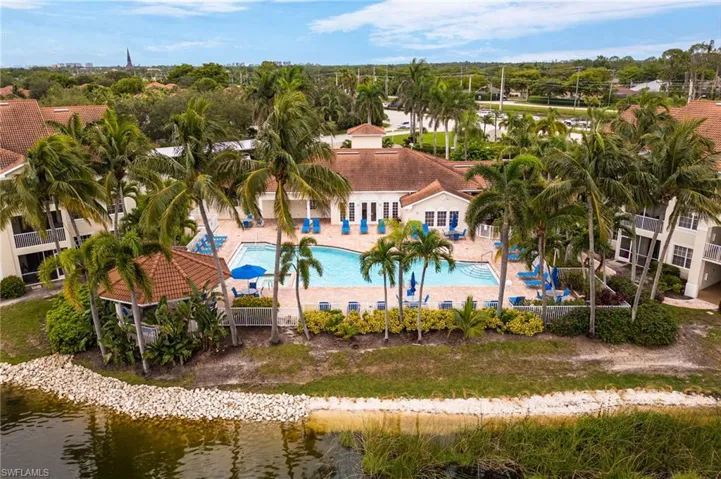 4710  Saint Croix  LN, Naples, FL 34109