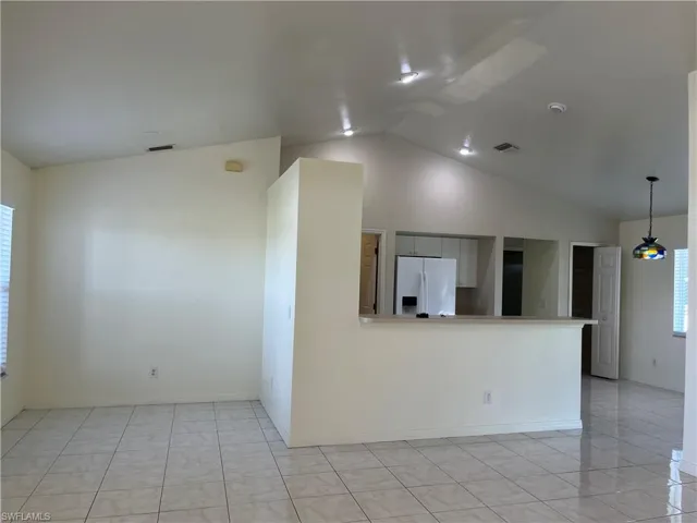 1721 Sw 16th Ter, Cape Coral, Florida 33991