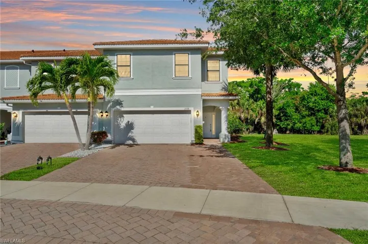 15338  Summit Place  CIR, Naples, FL 34119