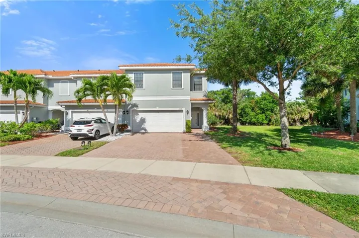 15338  Summit Place  CIR, Naples, FL 34119