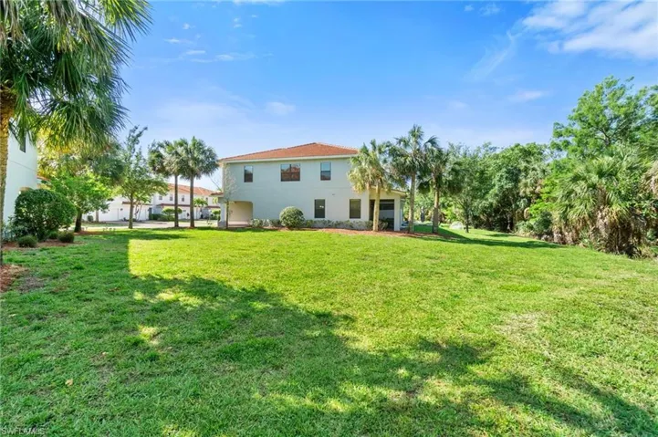 15338  Summit Place  CIR, Naples, FL 34119