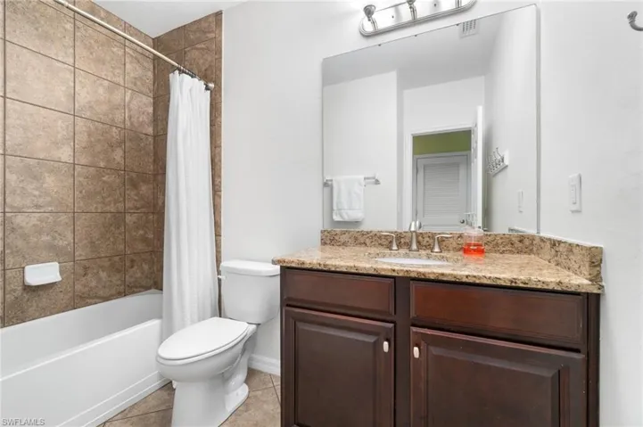 15338  Summit Place  CIR, Naples, FL 34119