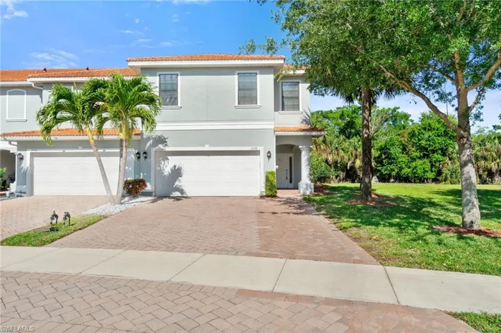 15338  Summit Place  CIR, Naples, FL 34119