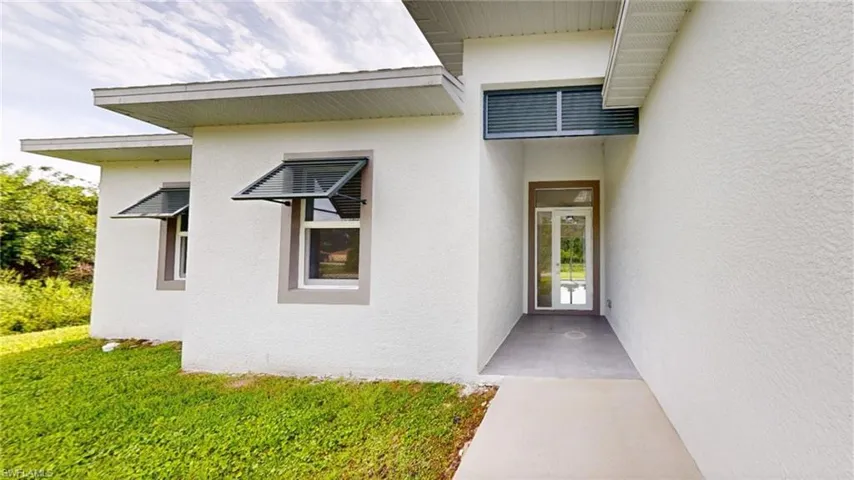 6108 Stratton Rd Fort Myers
