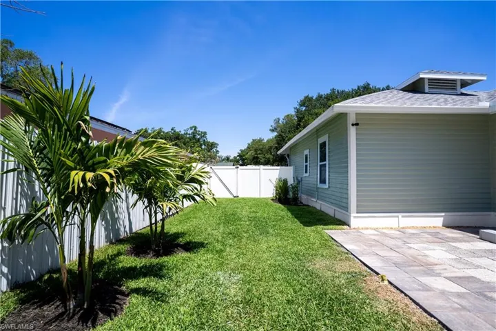 4058 39th Ave N, St. Petersburg, Florida 33714