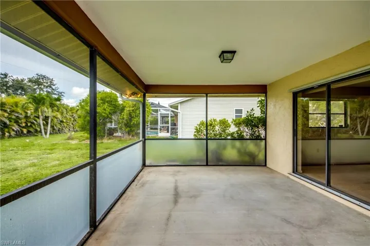 3810 Sw 7th Ave, Cape Coral, Florida 33914