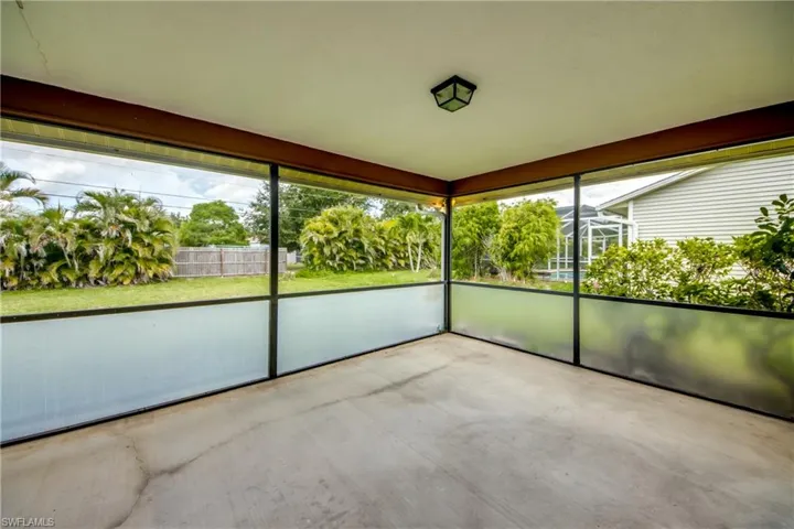 3810 Sw 7th Ave, Cape Coral, Florida 33914
