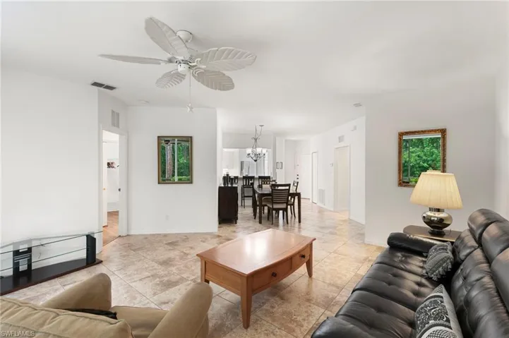 3745 Fieldstone Blvd 1102, Naples, Florida 34109