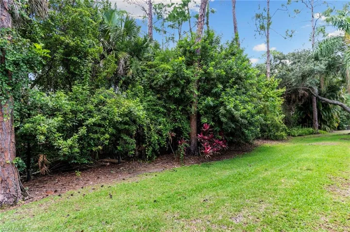 3745 Fieldstone Blvd 1102, Naples, Florida 34109