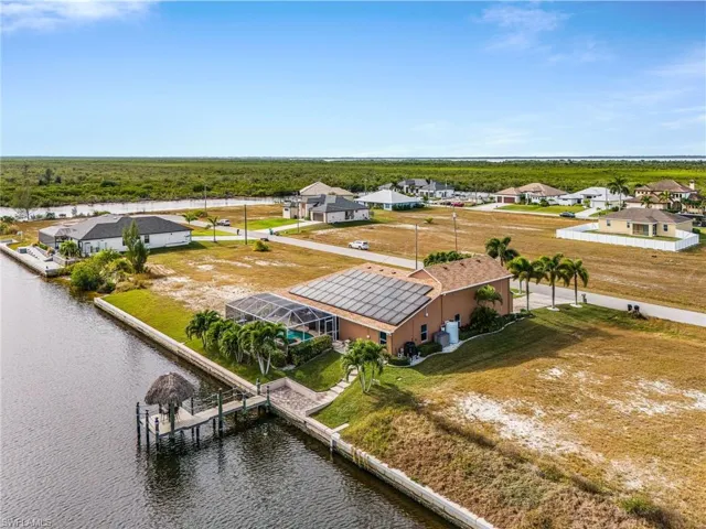 2847 Nw 46th Pl, Cape Coral, Florida 33993