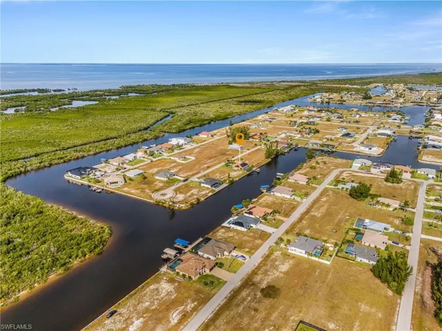 2847 Nw 46th Pl, Cape Coral, Florida 33993