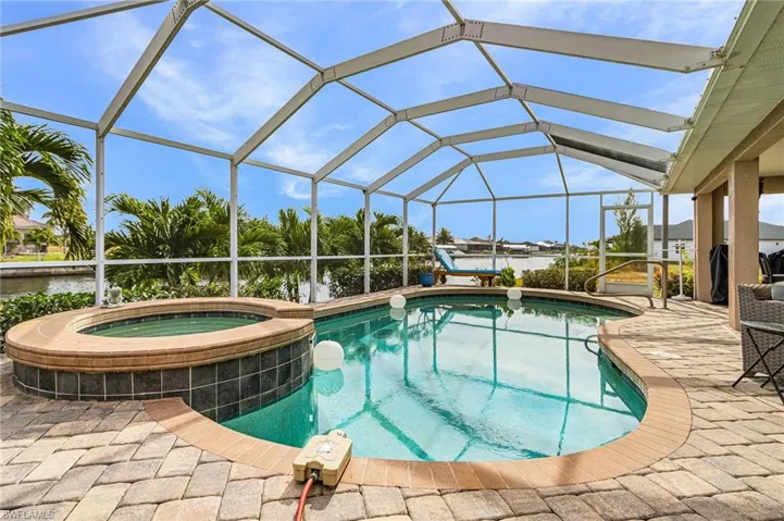 2847 Nw 46th Pl, Cape Coral, Florida 33993