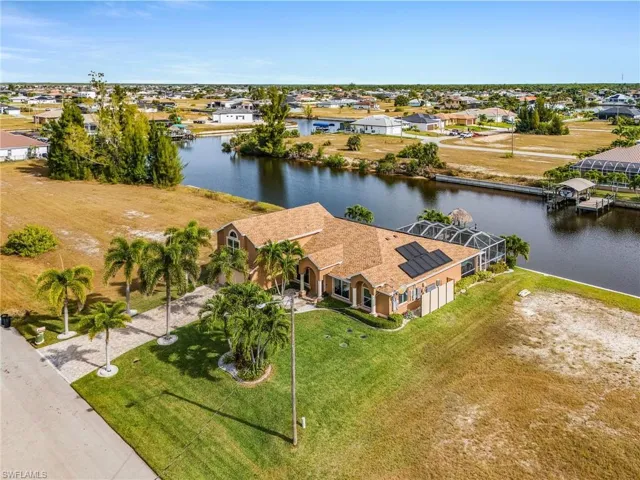 2847 Nw 46th Pl, Cape Coral, Florida 33993