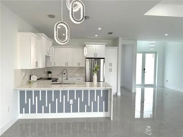 2604  15th SW ST, Lehigh Acres, FL 33976