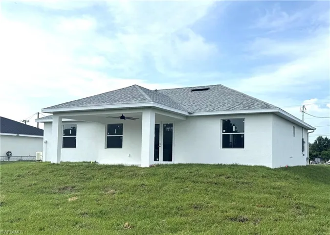 2604  15th SW ST, Lehigh Acres, FL 33976