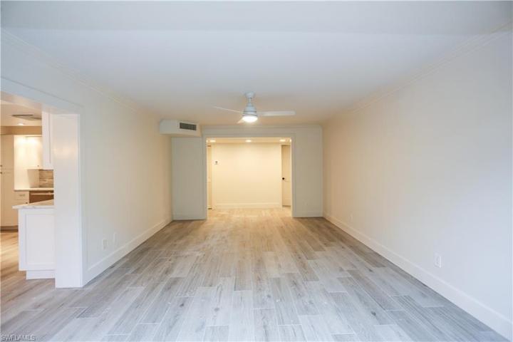 206 Bob O Link WAY # 206A, NAPLES FL 34105