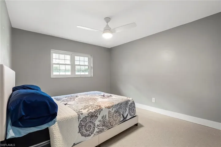 Bedroom with ceiling fan