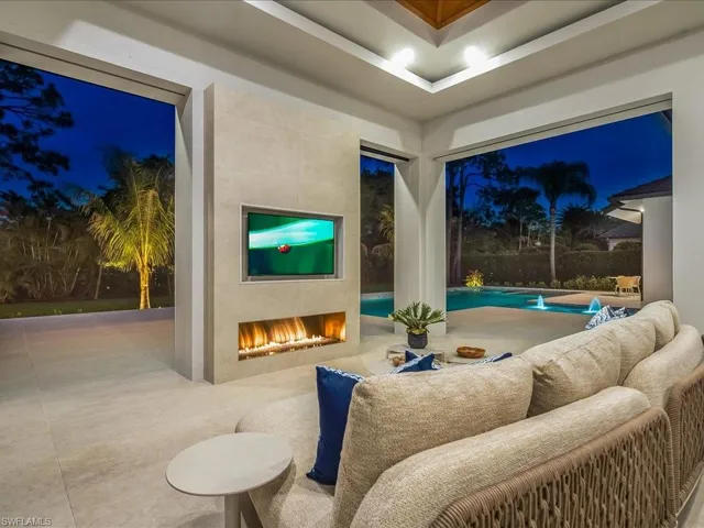 500 Ridge Dr, Naples, Florida 34108